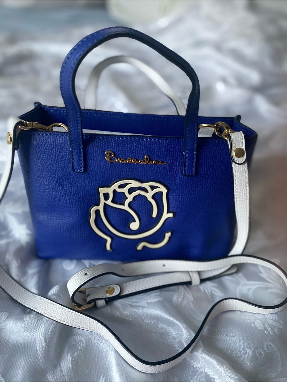 blue Braccialini handbag